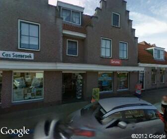Bruna, Volendam, Havenstraat
